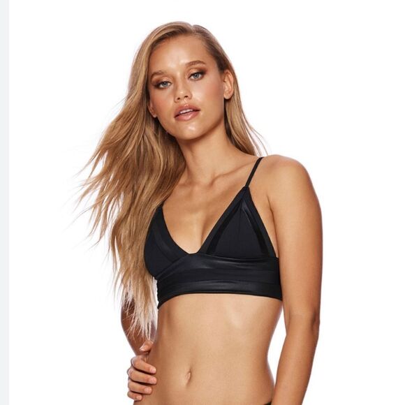 Beach Bunny Bikini Set Brazilian Cut Bottoms Triangle Top Black Size Medium - Picture 1 of 15